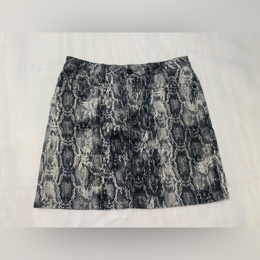 Zara Mini Skirt Women Size S Grey‎ Snakeskin Print Denim Excellent Edgy Z1975